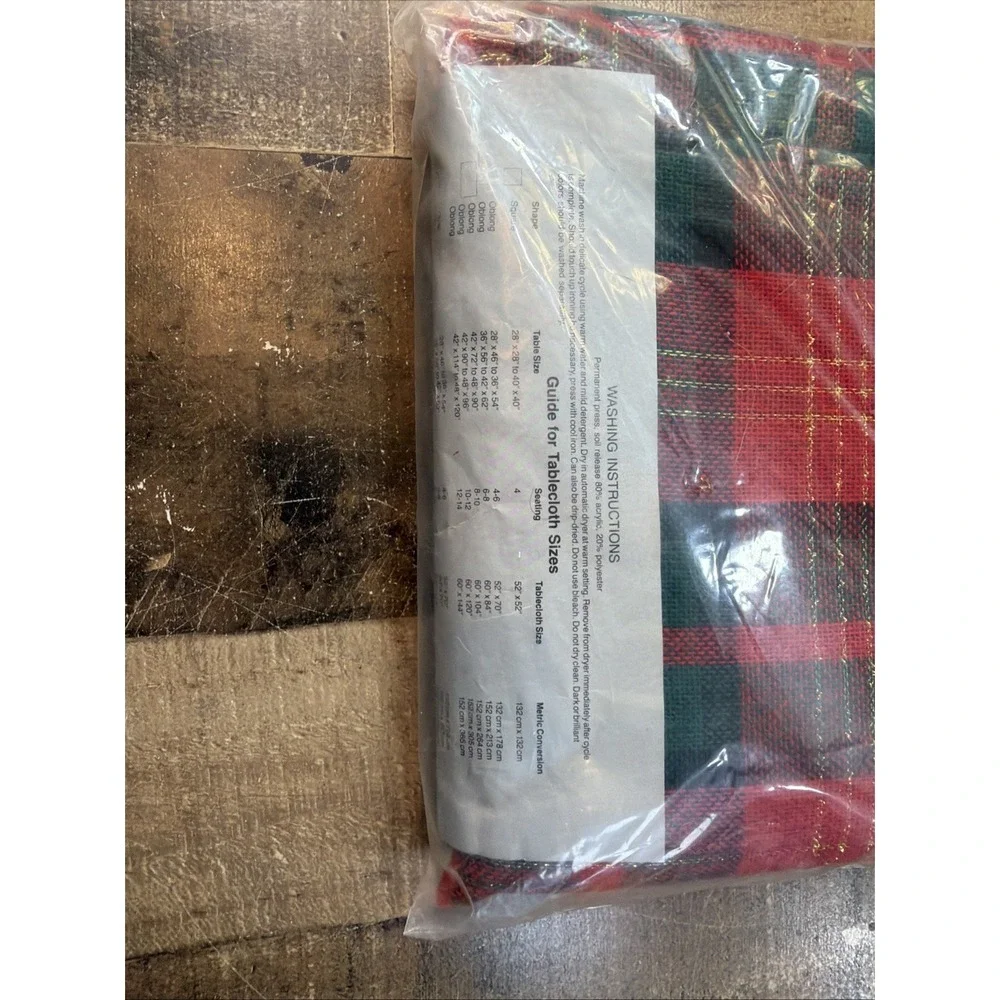 VTG Avon Yuletide Tartan Plaid Christmas Tablecloth 60x84 Oblong Holiday NOS NIP